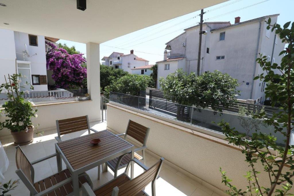 Smil'E Apartments Водице Екстериор снимка